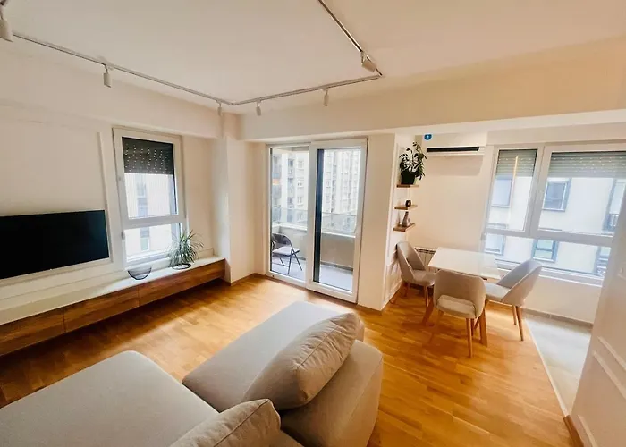 Brightnest Апартаменти Скоп'є