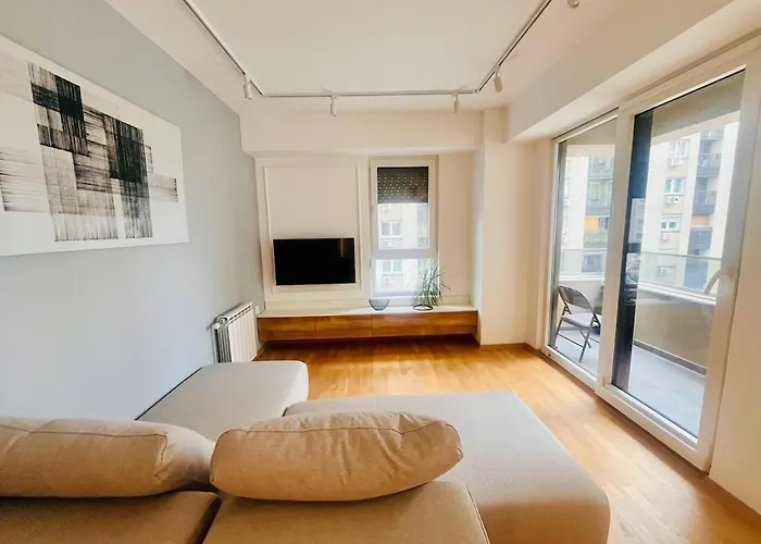 Brightnest Апартаменти